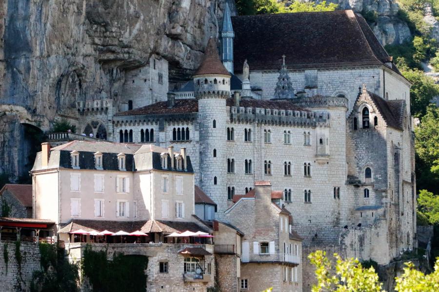 Mittlere Ebene mit der Marienkapelle Notre Dame de Rocamadour.