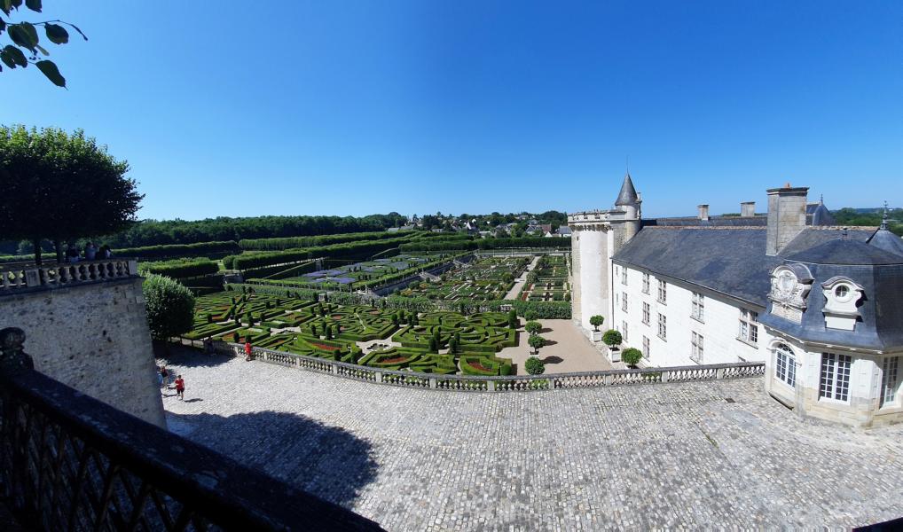 Blick auf den Ziergarten