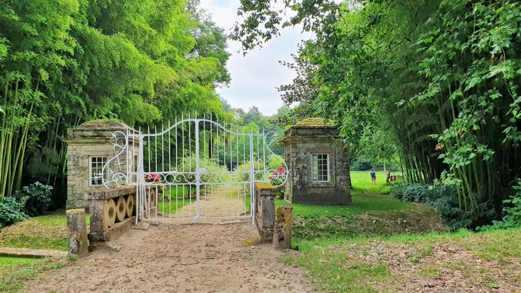 Garten am Chateau de Sales