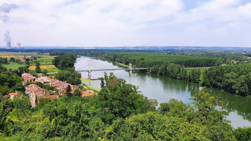 Brücke über die Garonne bei Auvillar