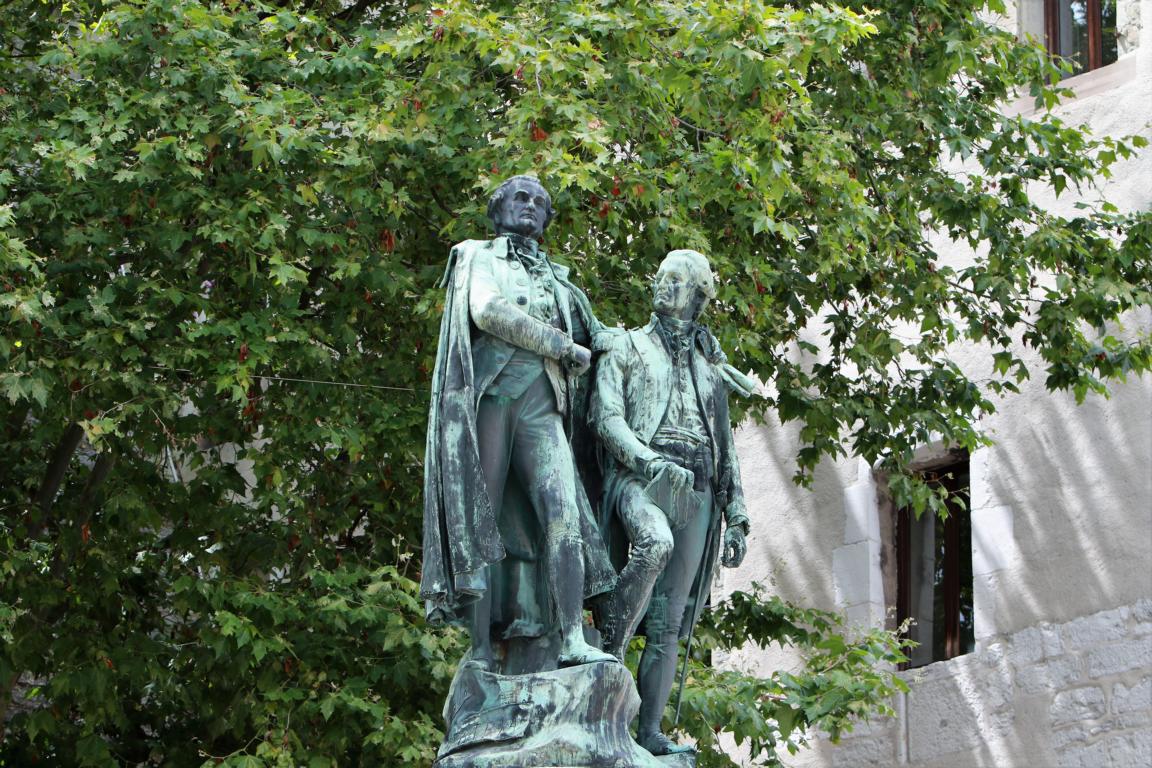 Statue von Xavier und Joseph de Maistre