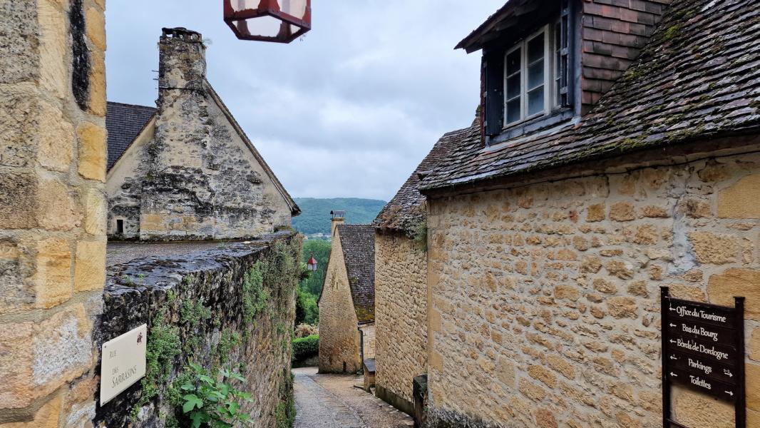 Aufstieg zum Chateau de Baynac