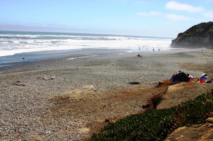 Strand von Boca Budi am Pazifik.