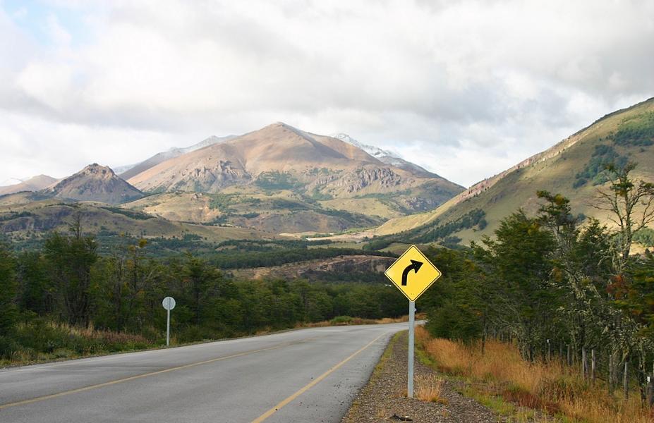 64 Km südlich von Coyhaique entfernt erreicht man den NP Cerro Castillo.