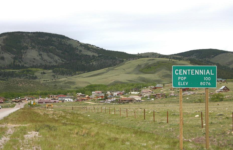 Auf dem Weg nach Laramie durchfuhren wir Ortschaften, wo man noch historische Gebäude findet.