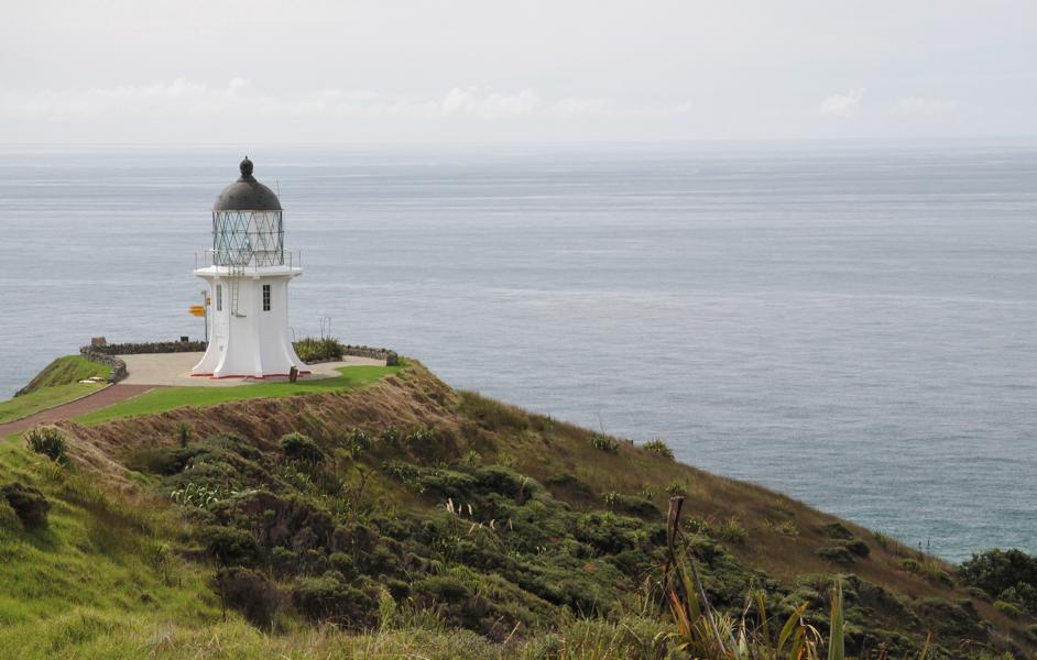 Der Wanderweg zum Leuchtturm am Kap wurde bis 2009 aufwändig landschaftsgärtnerisch neu gestaltet und ist durch ein Eingangsportal mit den Parkplätzen verbunden. 