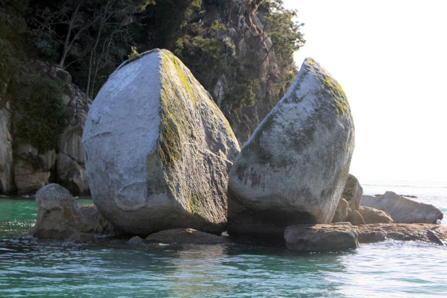 Markanter Felsen: Splitt Apple Rock