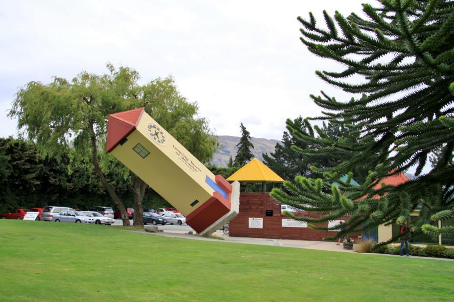 Sehenswert in Wanaka ist die Puzzling World von Stuart Landsborough mit einem zweistöckigen Labyrinth.