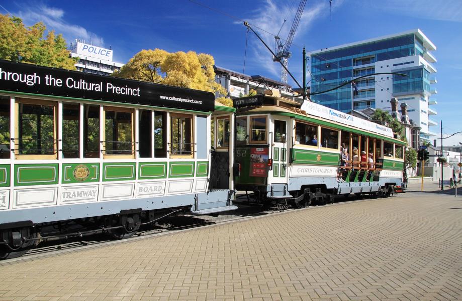 Die Geschichte der Straßenbahn in Christchurch reicht zurück bis in das Jahr 1880. Während in der ersten Hälfte des 20. Jahrhunderts ein weitverzweigtes Straßenbahnnetz geschaffen wurde, wurden die Linien zu Beginn der 1950er Jahre wieder sukzessive stillgelegt. Seit 1995 fährt die Straßenbahn wieder auf einem zweieinhalb Kilometer langen Rundkurs, hat aber eher den Charakter einer Touristenattraktion denn eines Verkehrsmittels.