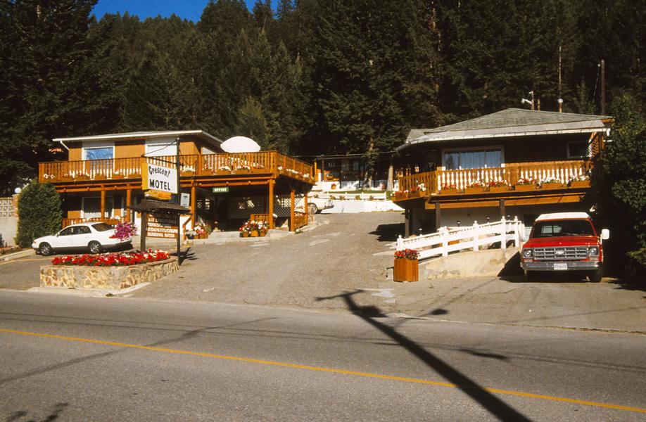 In Radium Hot Springs gibt es viele Unterkünfte.