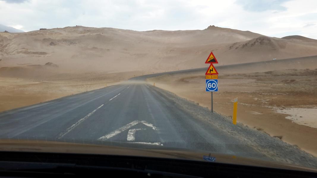 Sandsturm am Pass Námaskarð 