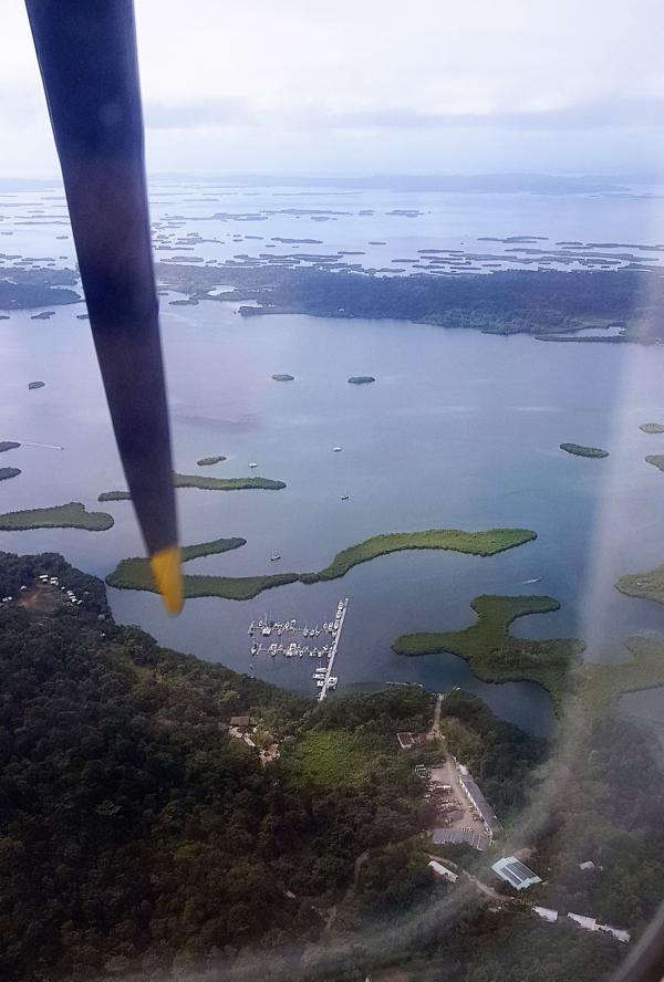 Anflug auf Bocas del Toro